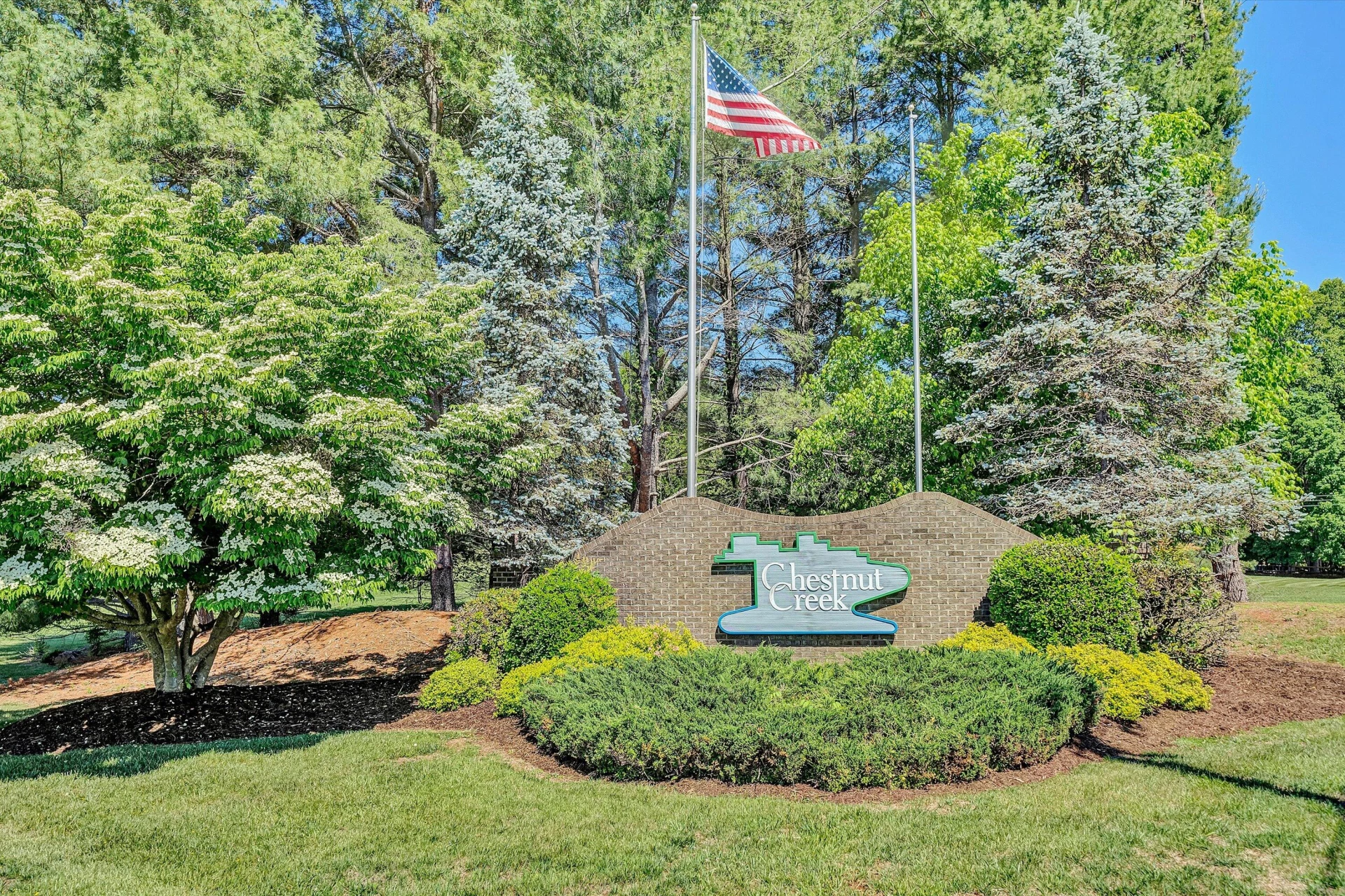 915 Morewood RD - Photo 48