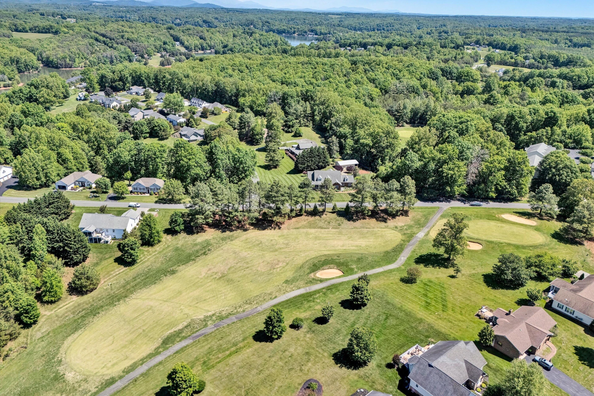 915 Morewood RD - Photo 53