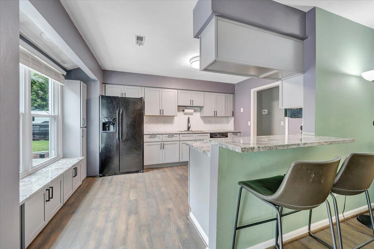 1233 Martha DR NW - Photo 16
