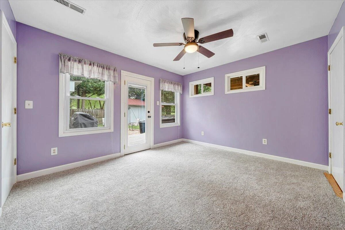 1233 Martha DR NW - Photo 39