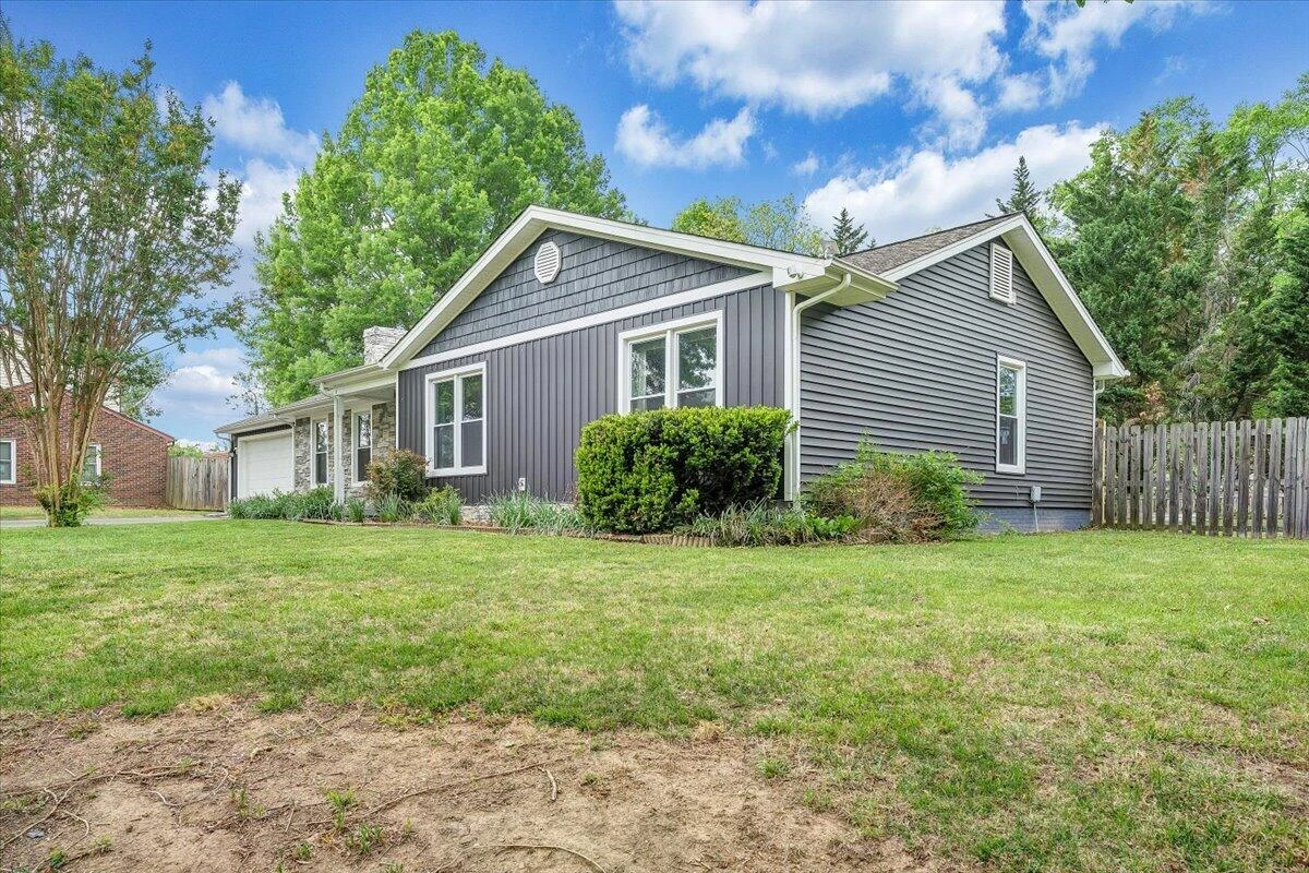 1233 Martha DR NW - Photo 65