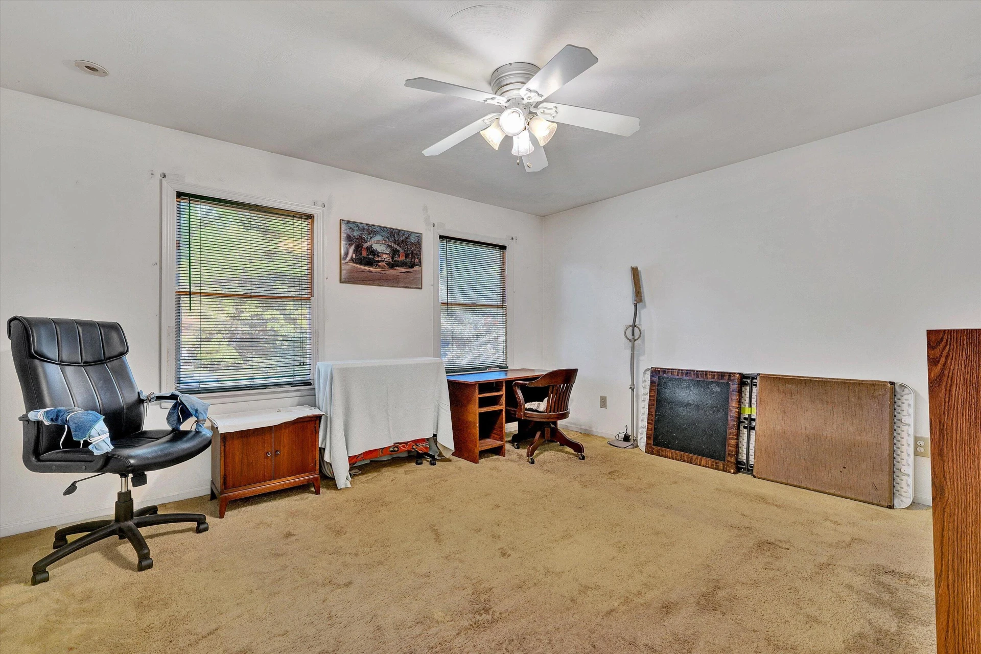 124 Stratford DR - Photo 19