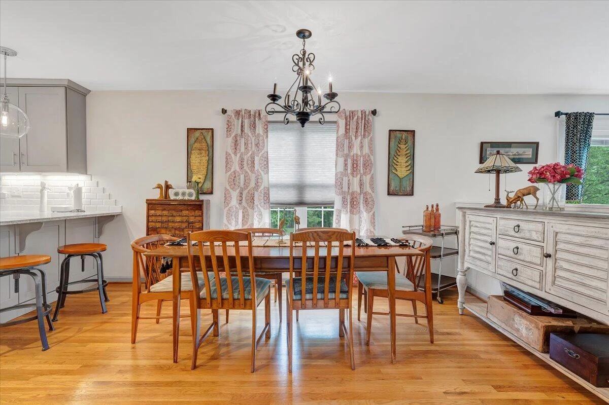 735 Ridgecrest LN - Photo 19