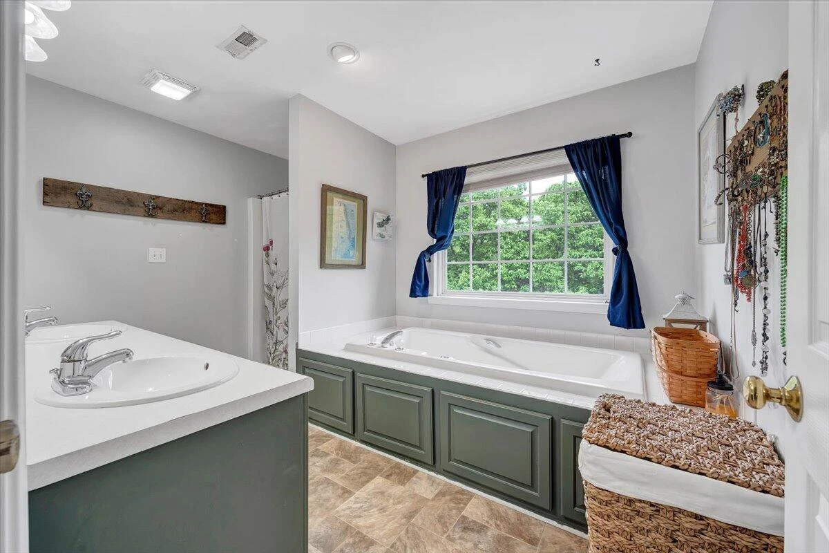 735 Ridgecrest LN - Photo 27