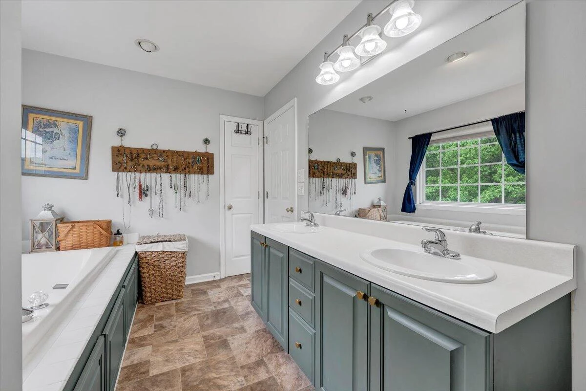 735 Ridgecrest LN - Photo 29