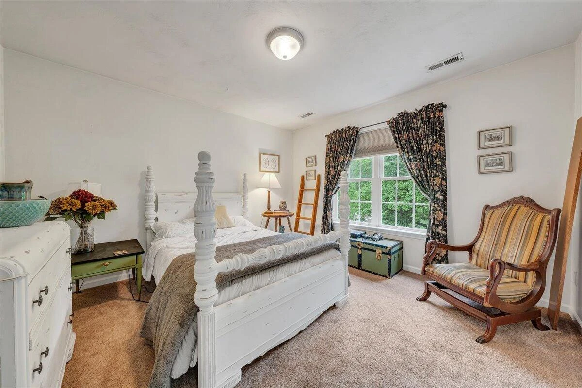 735 Ridgecrest LN - Photo 30