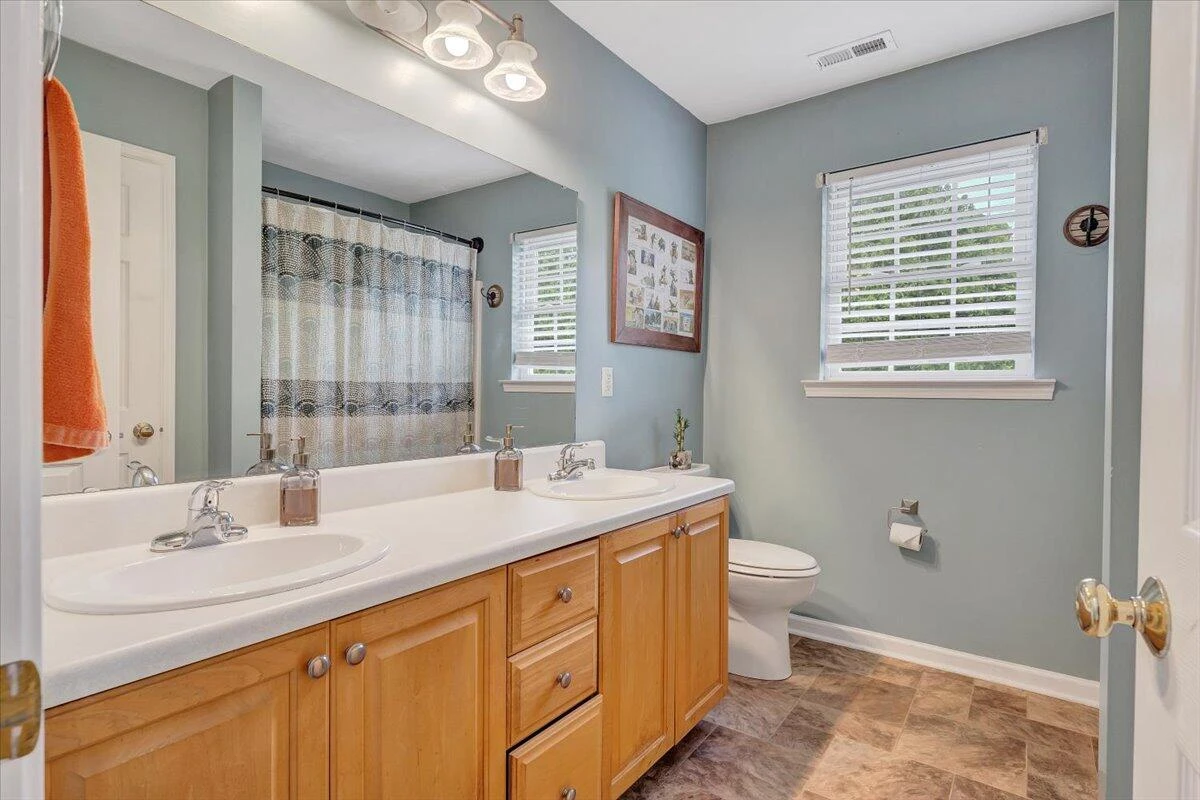 735 Ridgecrest LN - Photo 33