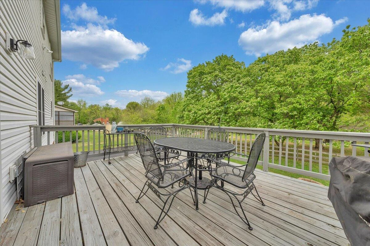 735 Ridgecrest LN - Photo 40