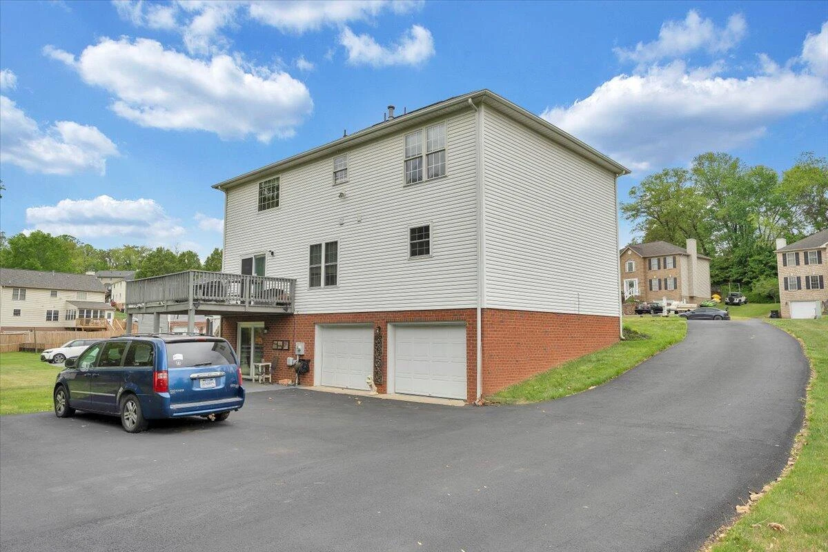 735 Ridgecrest LN - Photo 41