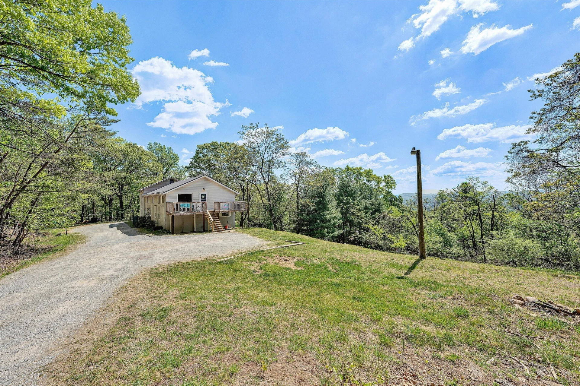 897 Dellwood RD - Photo 4