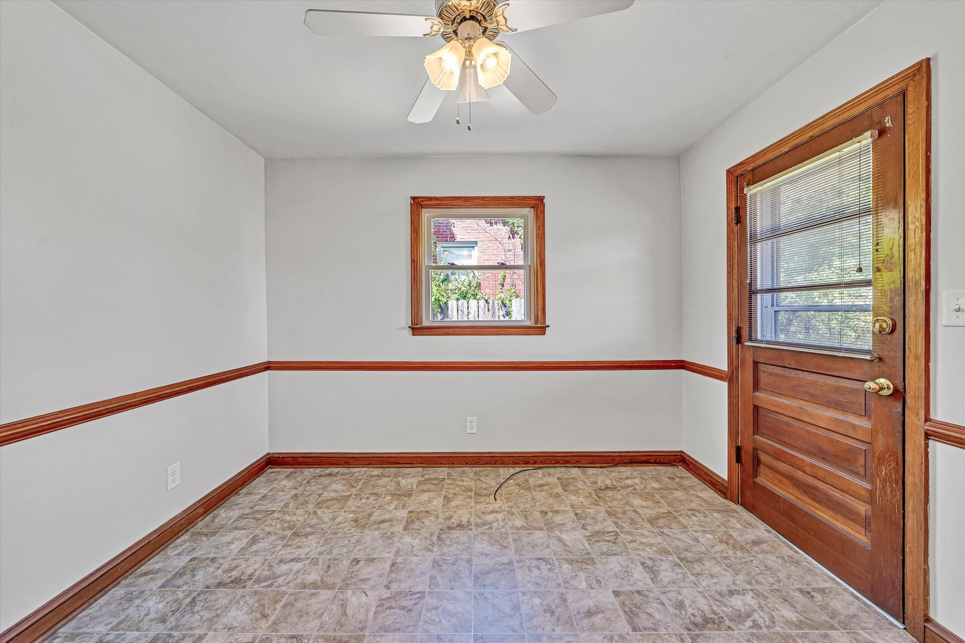1771 Glendon RD - Photo 11