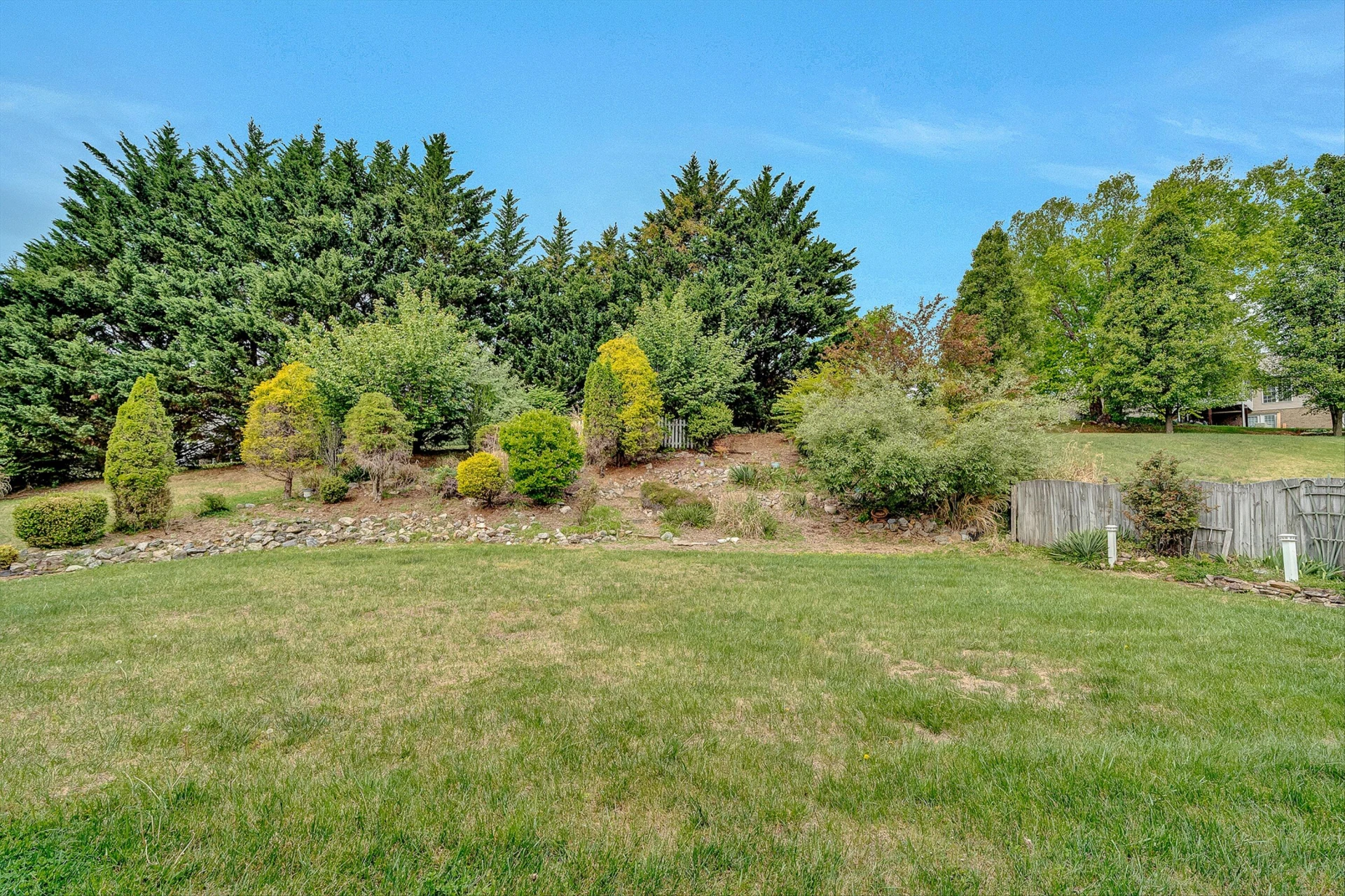 175 Wellington LN - Photo 48