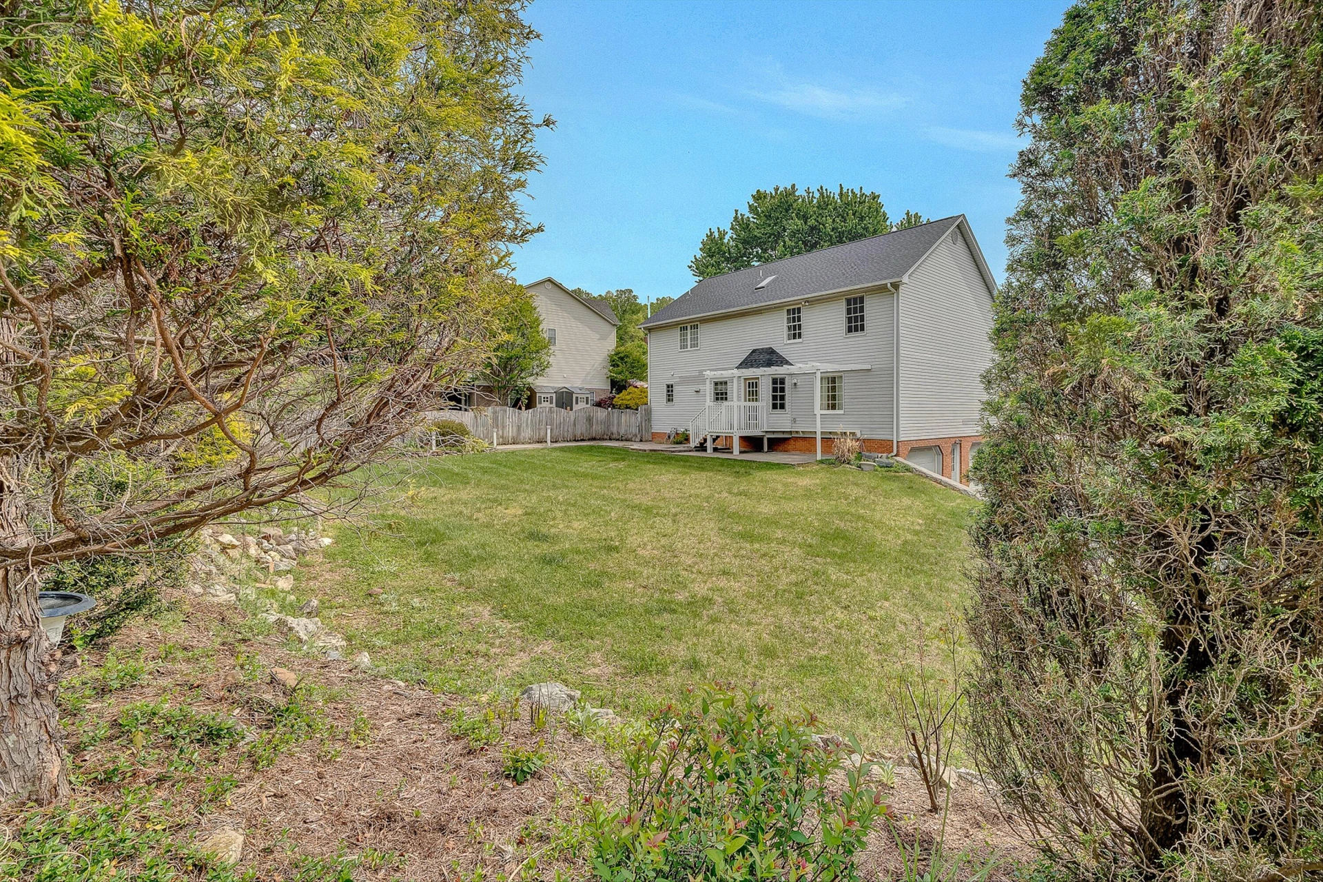 175 Wellington LN - Photo 51