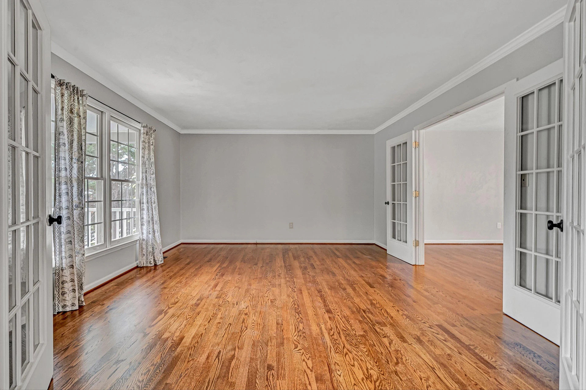 175 Wellington LN - Photo 9