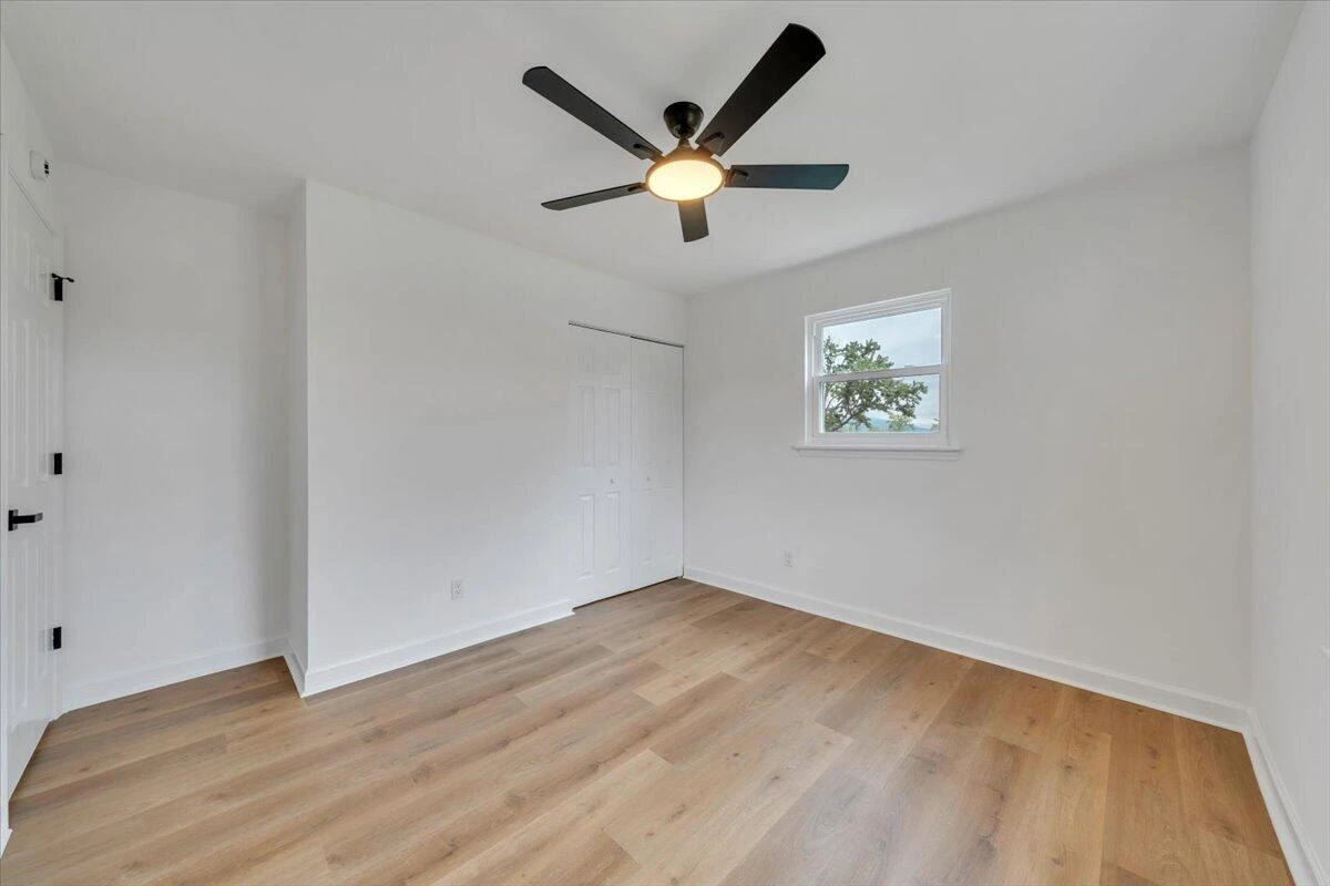 2117 Bailey AVE - Photo 14