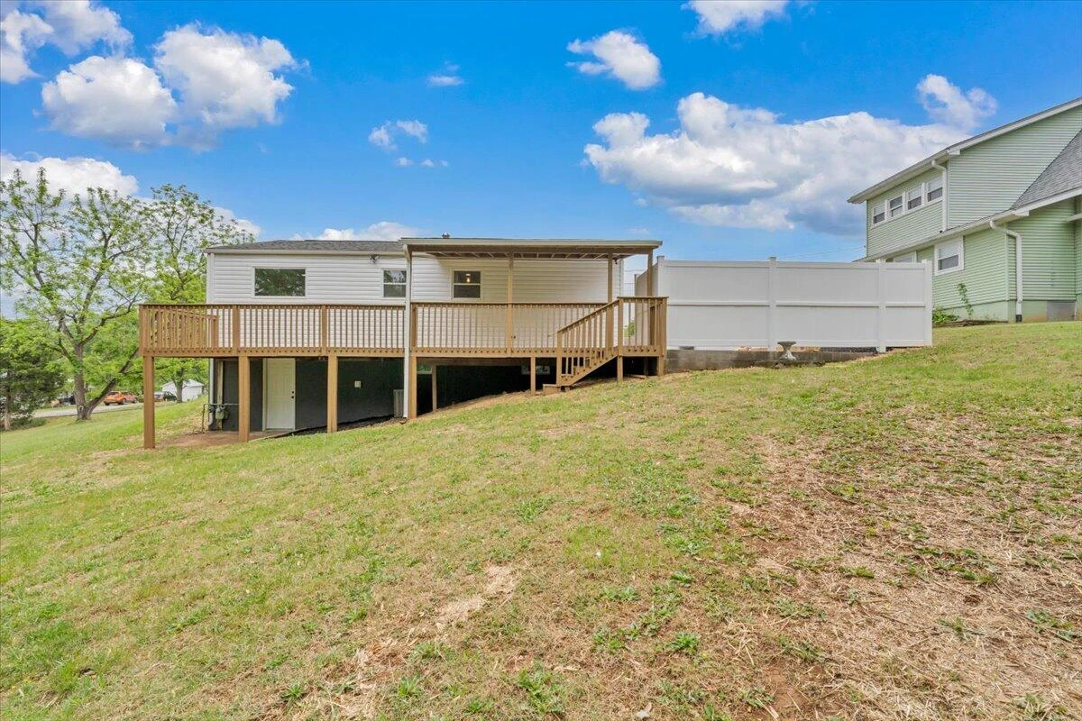2117 Bailey AVE - Photo 32