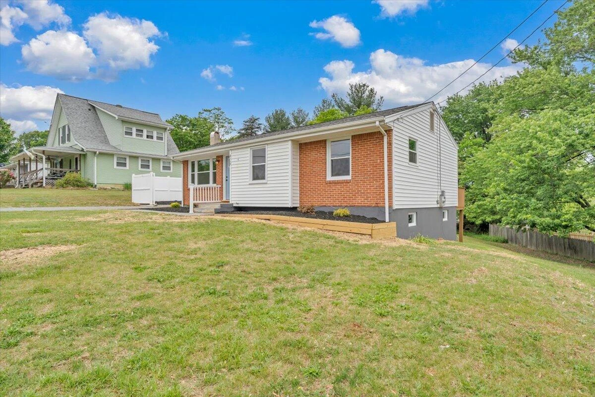 2117 Bailey AVE - Photo 40