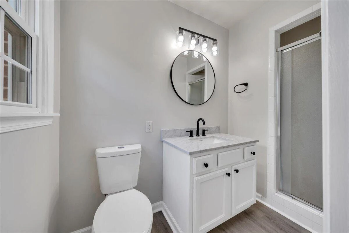 1039 Almond DR - Photo 20
