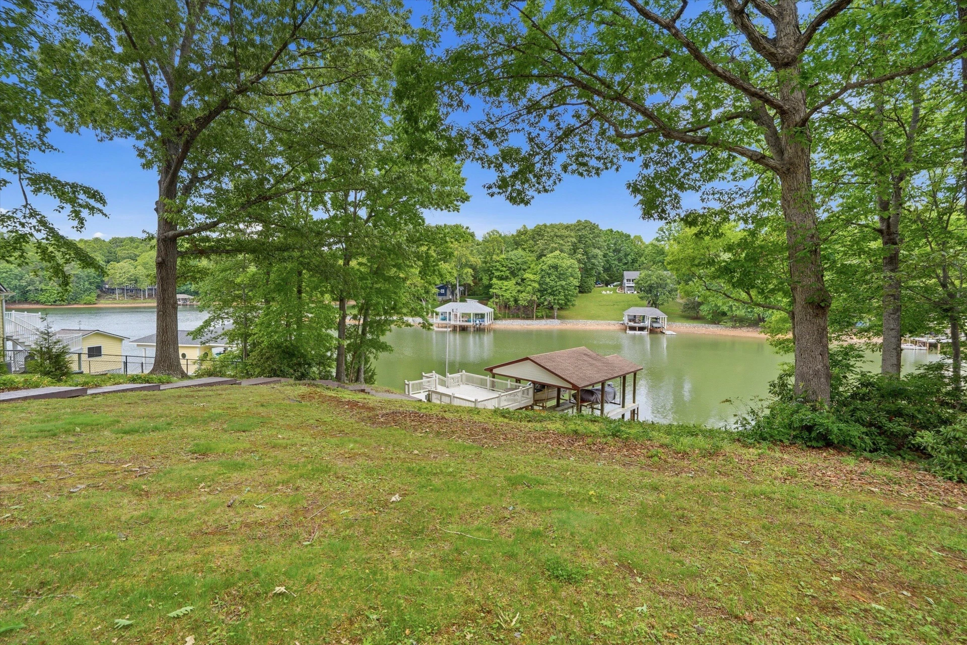214 Twin Chimneys DR - Photo 27