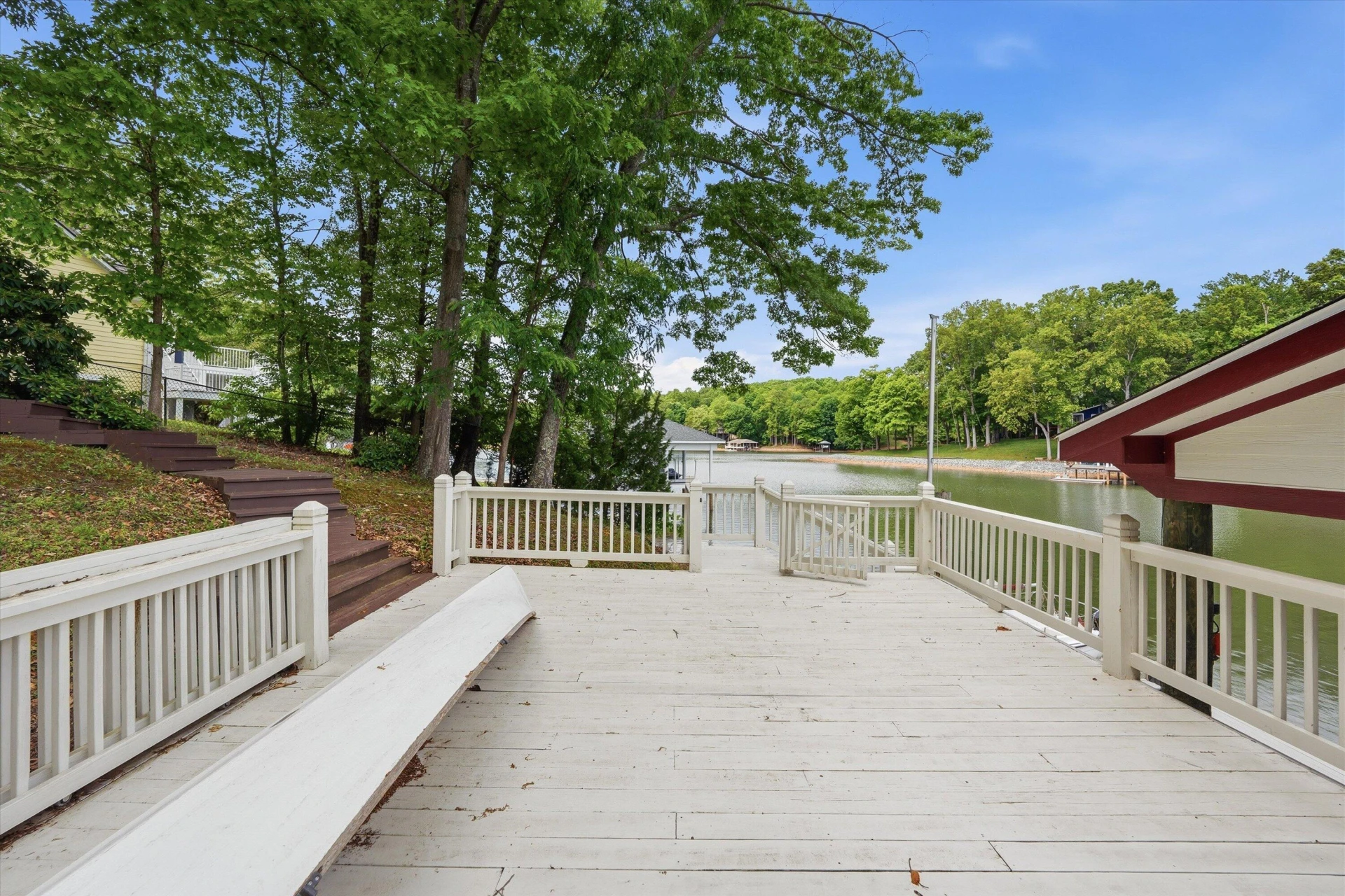 214 Twin Chimneys DR - Photo 31