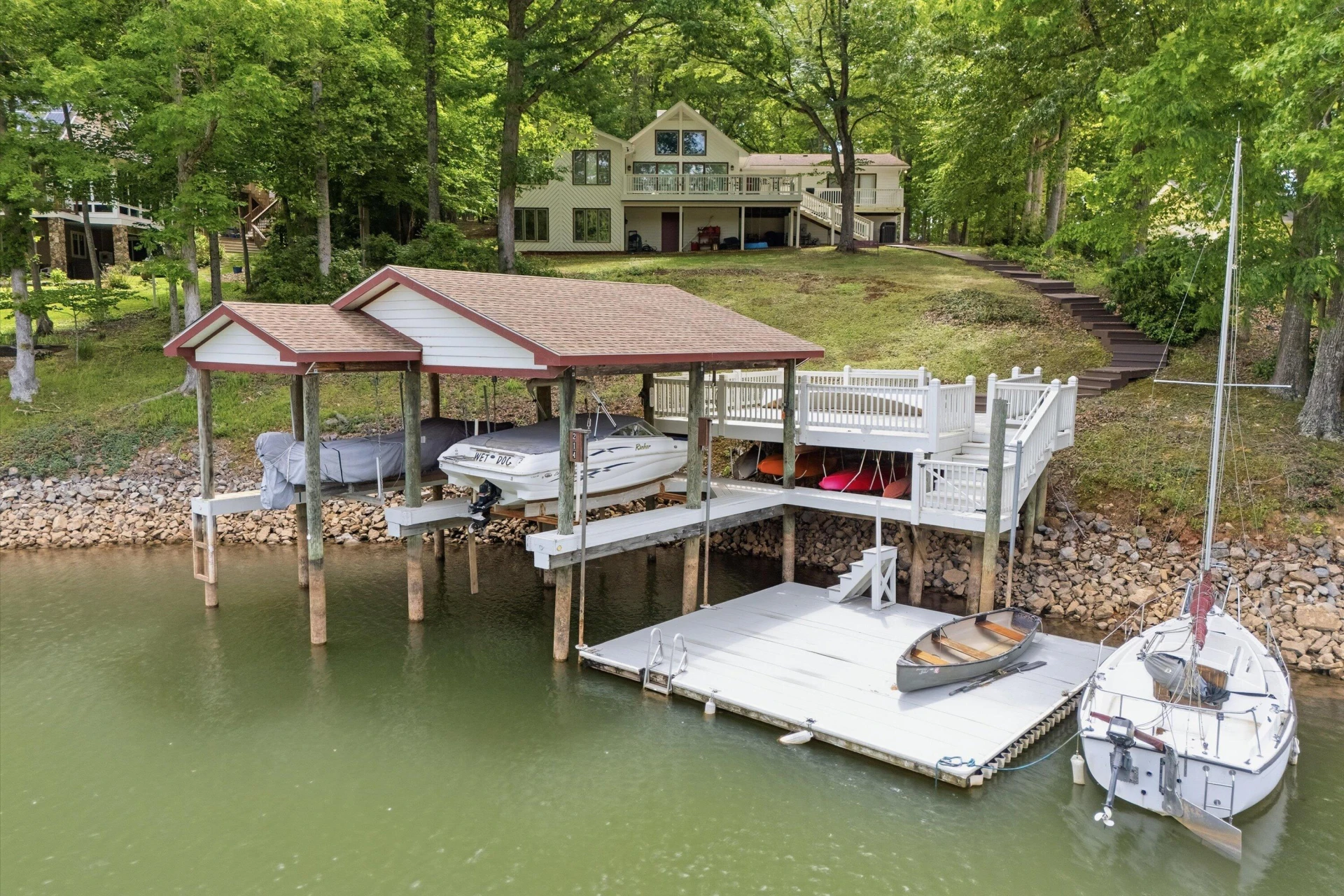 214 Twin Chimneys DR - Photo 34