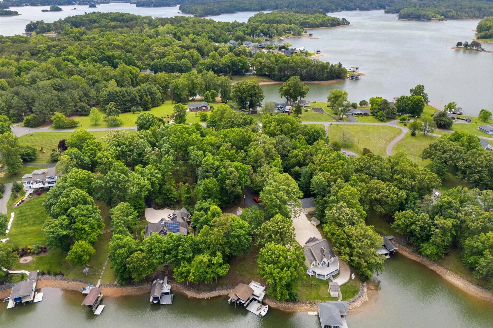 214 Twin Chimneys DR - Photo 38