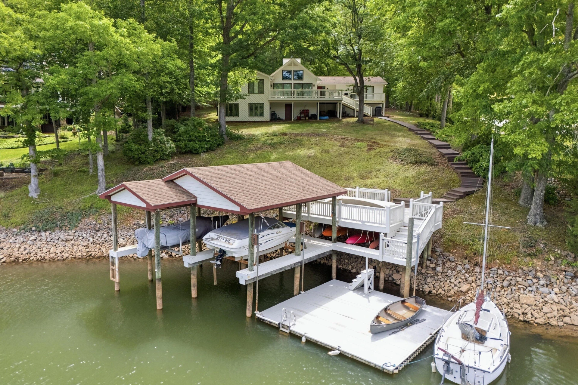 214 Twin Chimneys DR - Photo 40