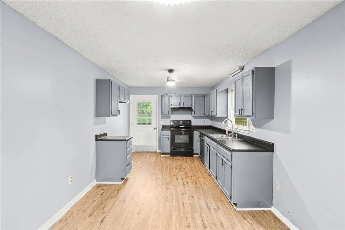 2142 Brick Church RD - Photo 8