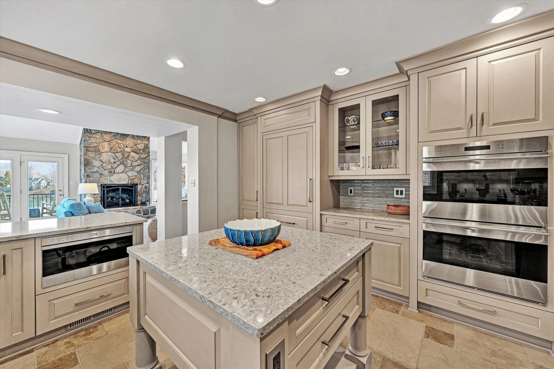 25 Findlay CIR - Photo 24