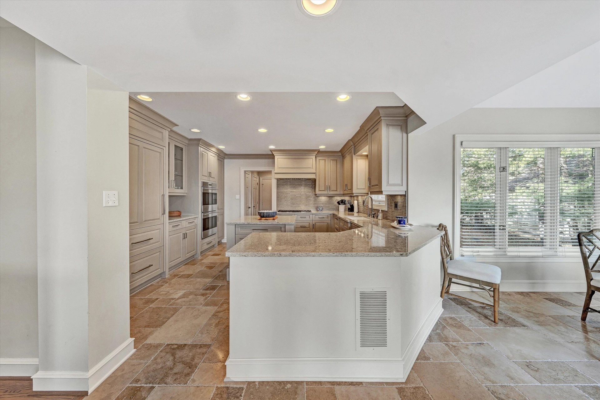 25 Findlay CIR - Photo 25