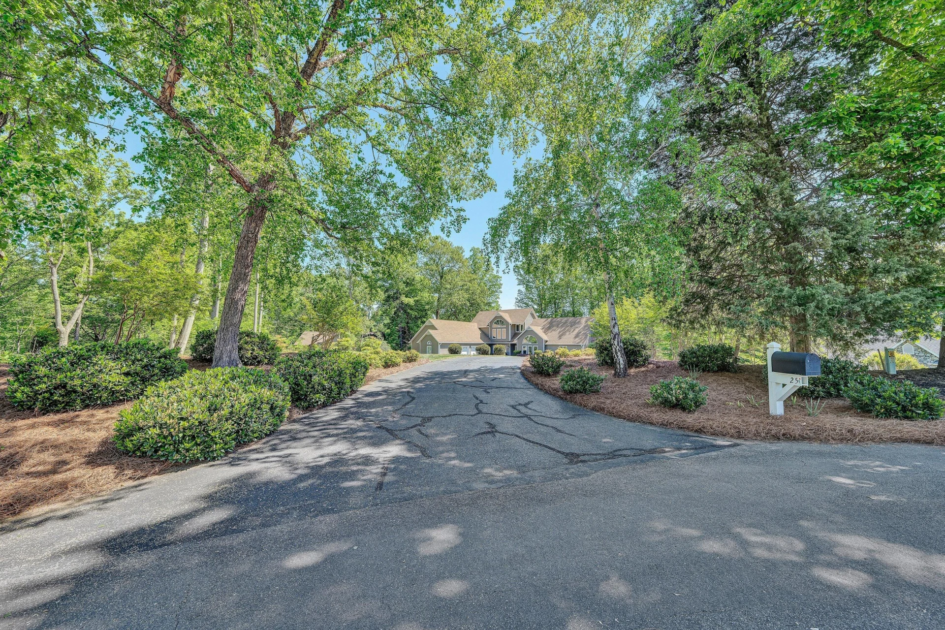 25 Findlay CIR - Photo 8