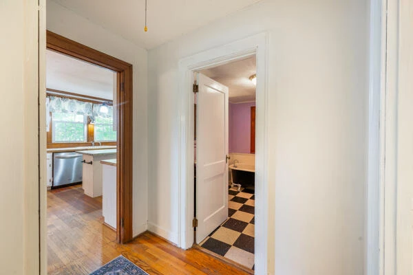 580 Jennings RD - Photo 7