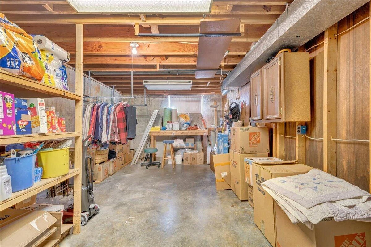 3958 Thames DR - Photo 30