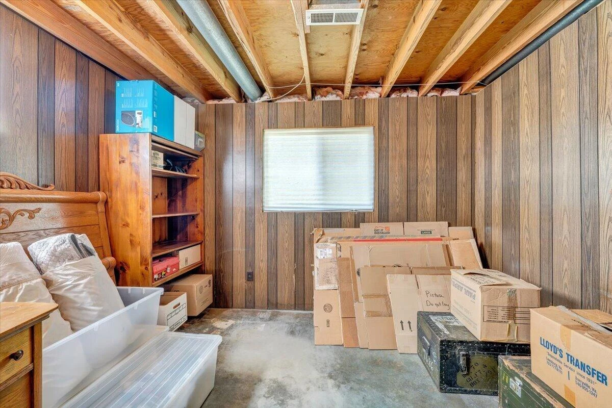 3958 Thames DR - Photo 33