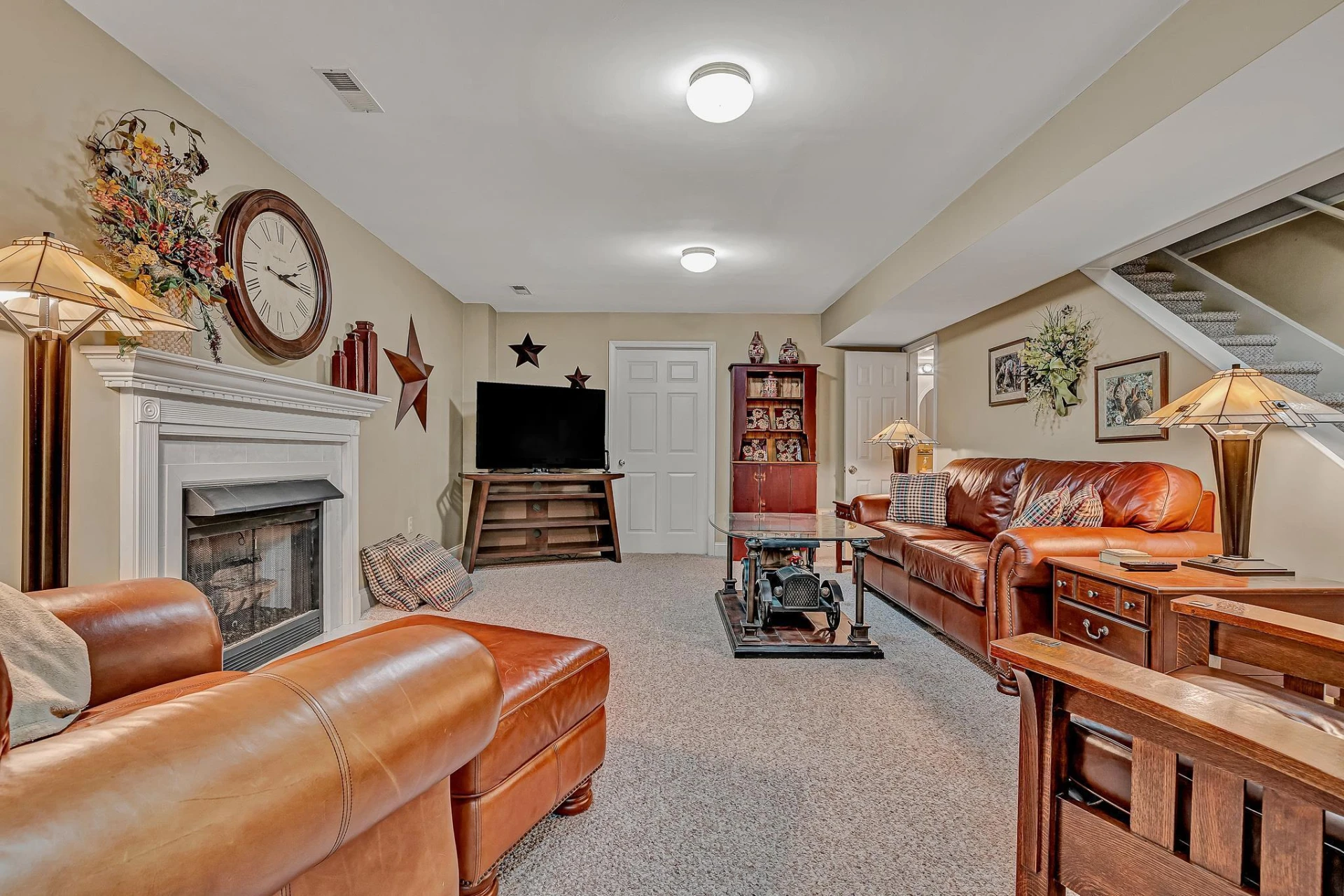 6658 Leffler LN - Photo 32
