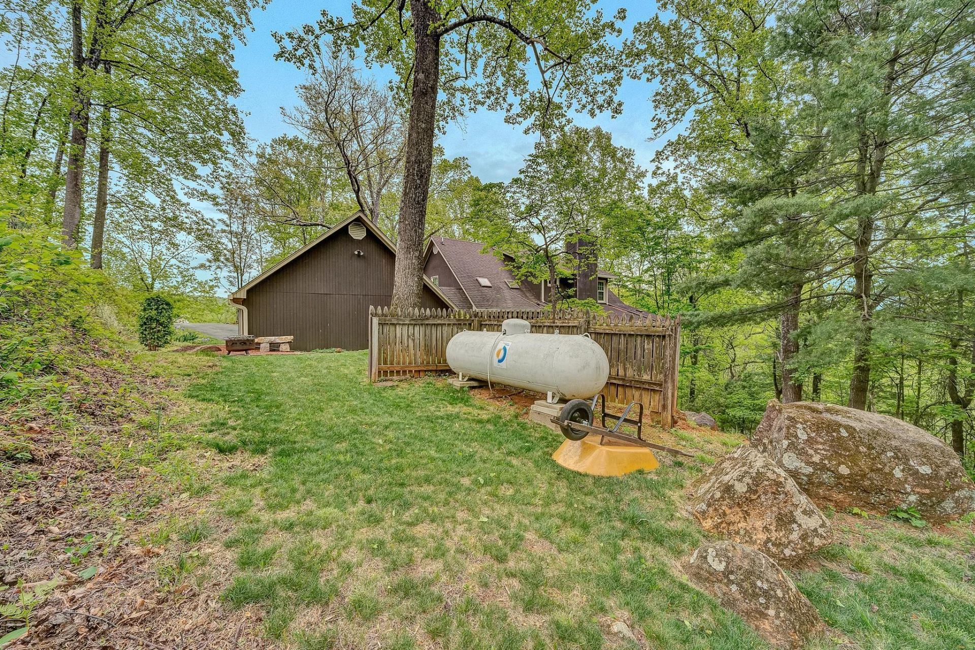 6658 Leffler LN - Photo 50