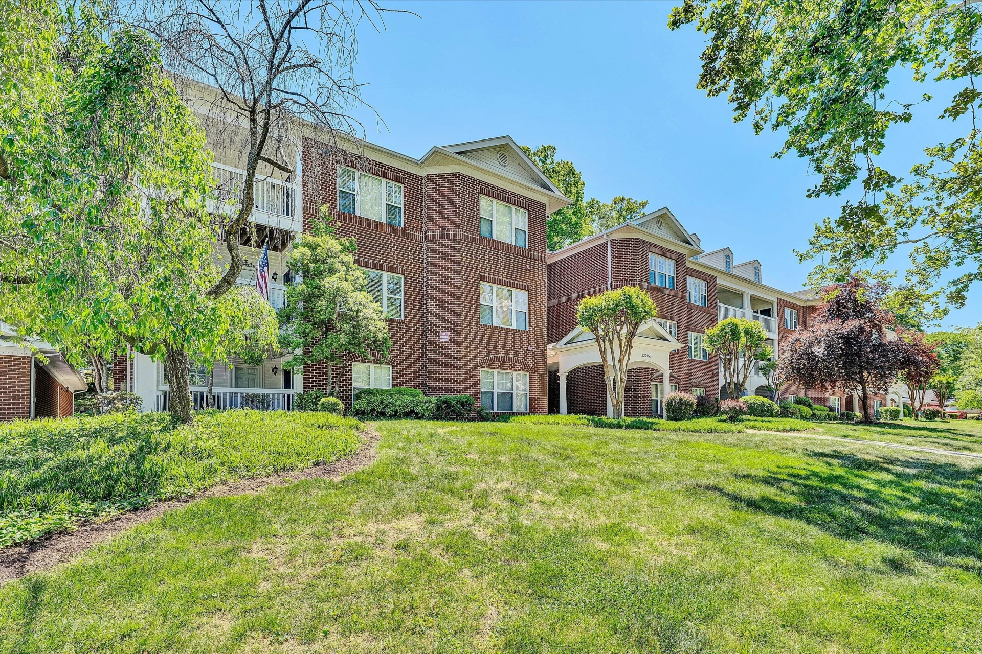 2220 Carolina AVE SW ## 305
