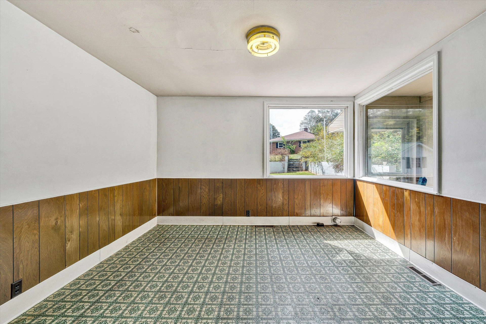 3145 DOE RUN RD - Photo 10