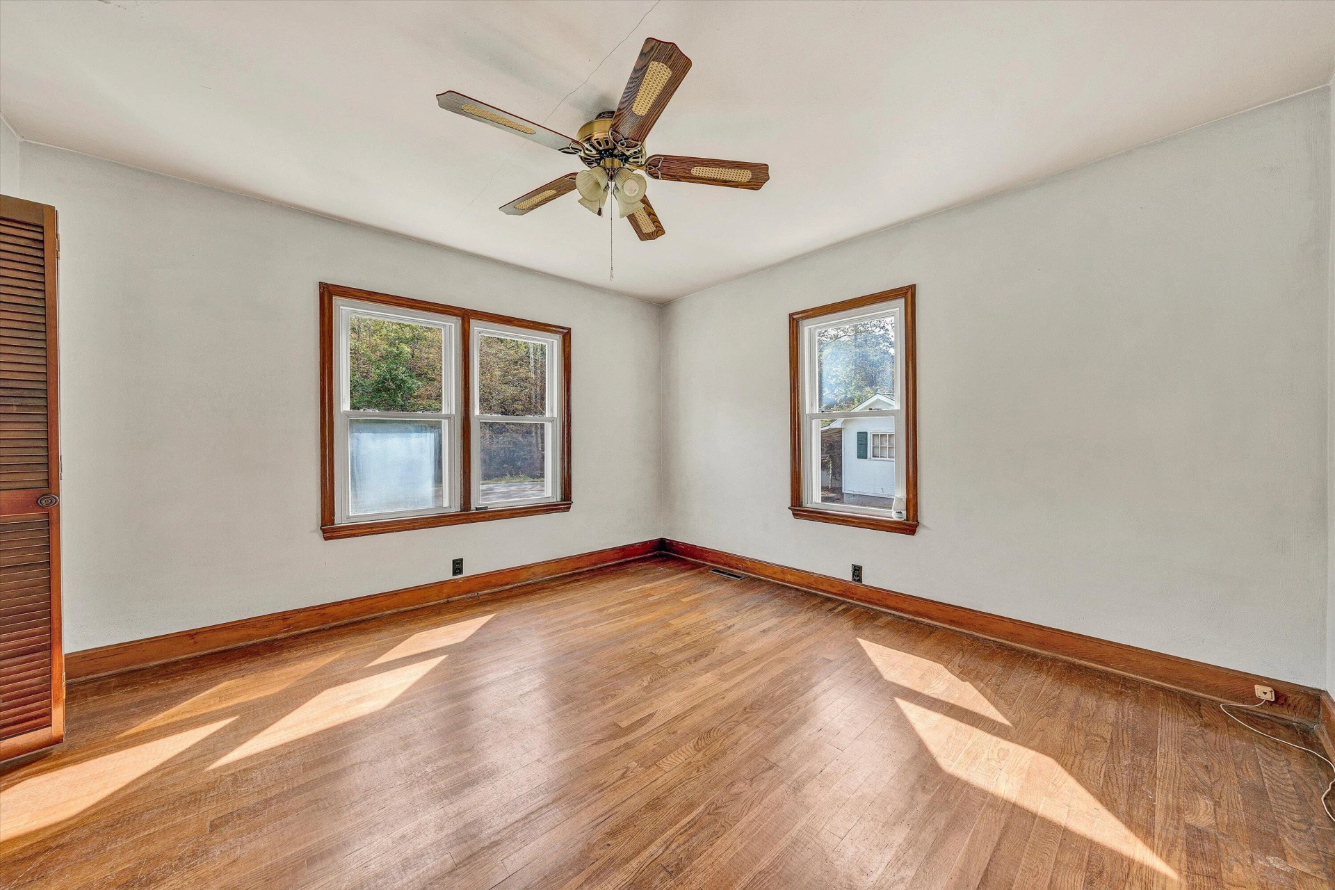 3145 DOE RUN RD - Photo 12