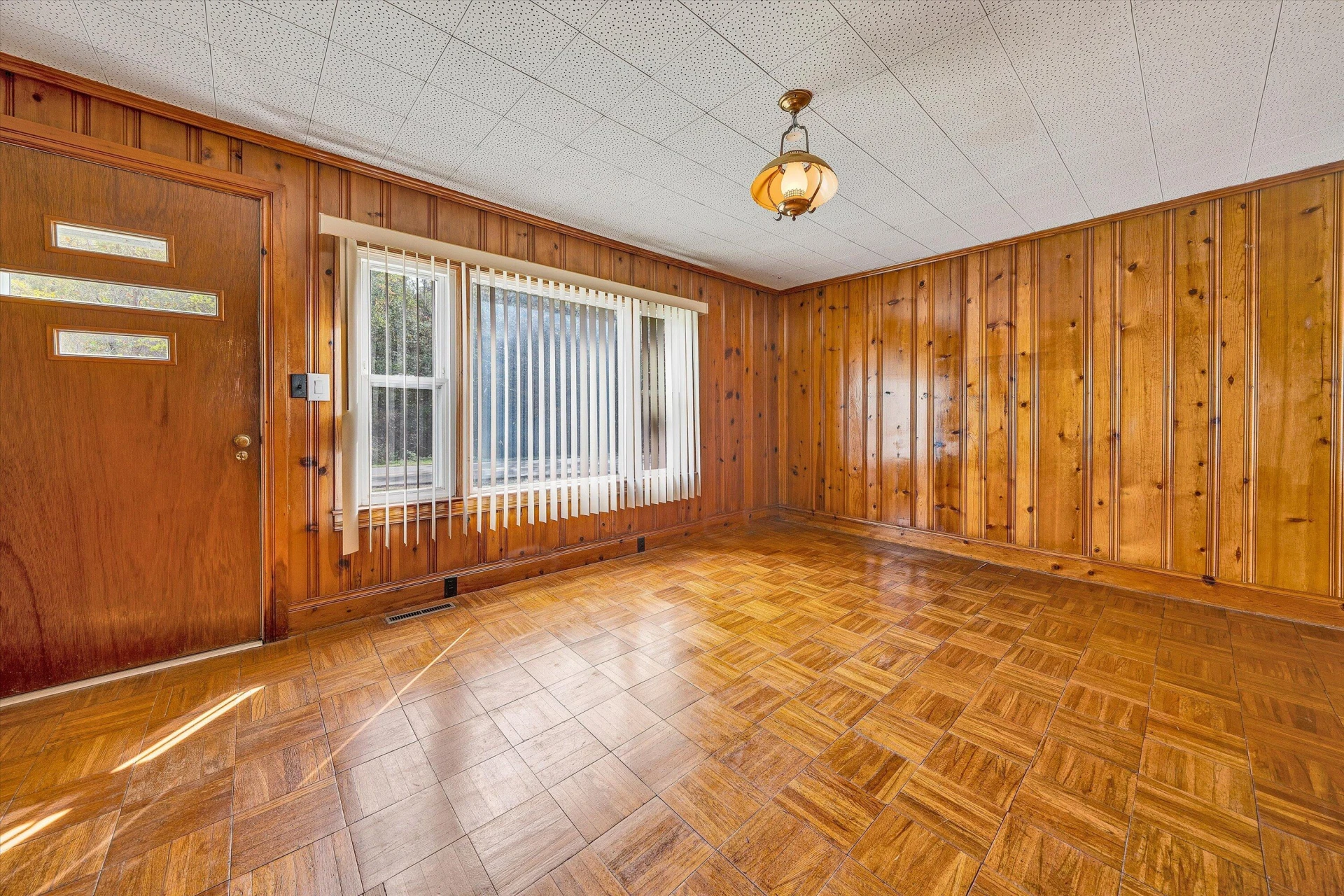 3145 DOE RUN RD - Photo 3