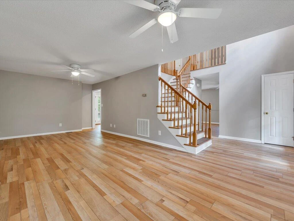 520 Scenic DR - Photo 13