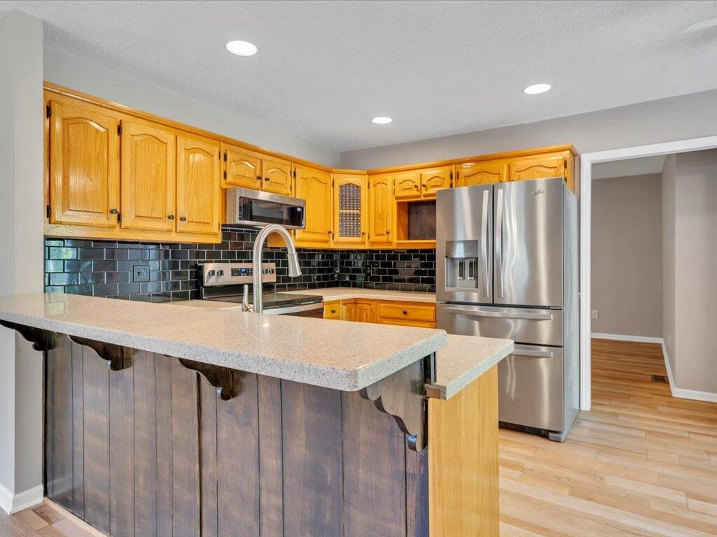 520 Scenic DR - Photo 24
