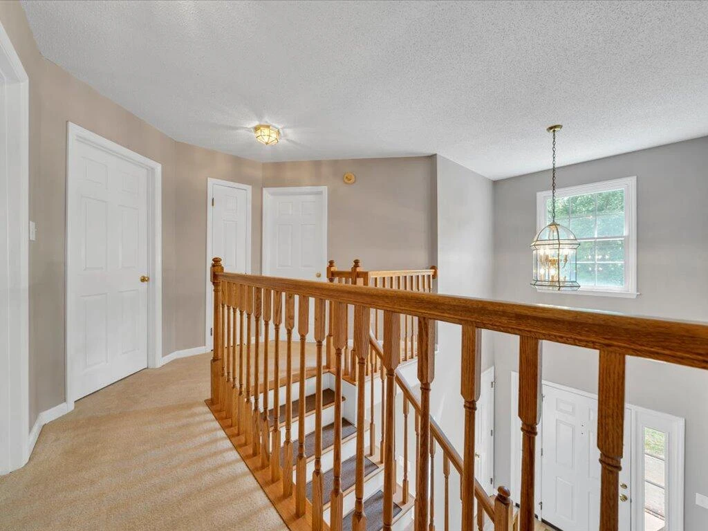 520 Scenic DR - Photo 37