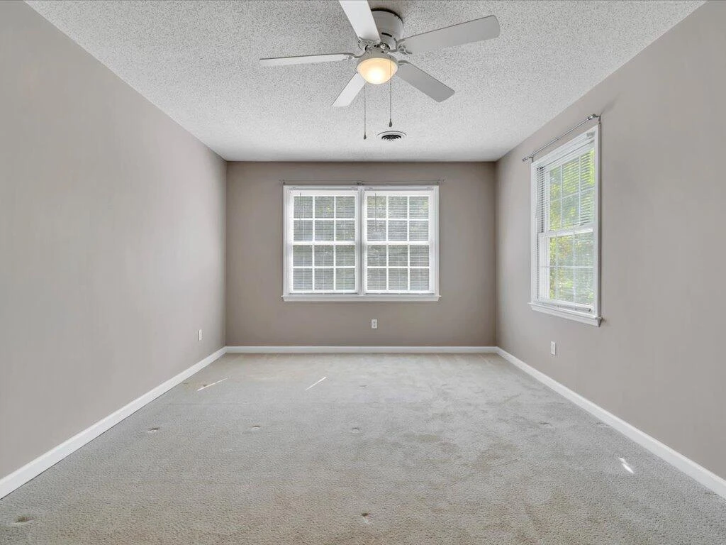 520 Scenic DR - Photo 40