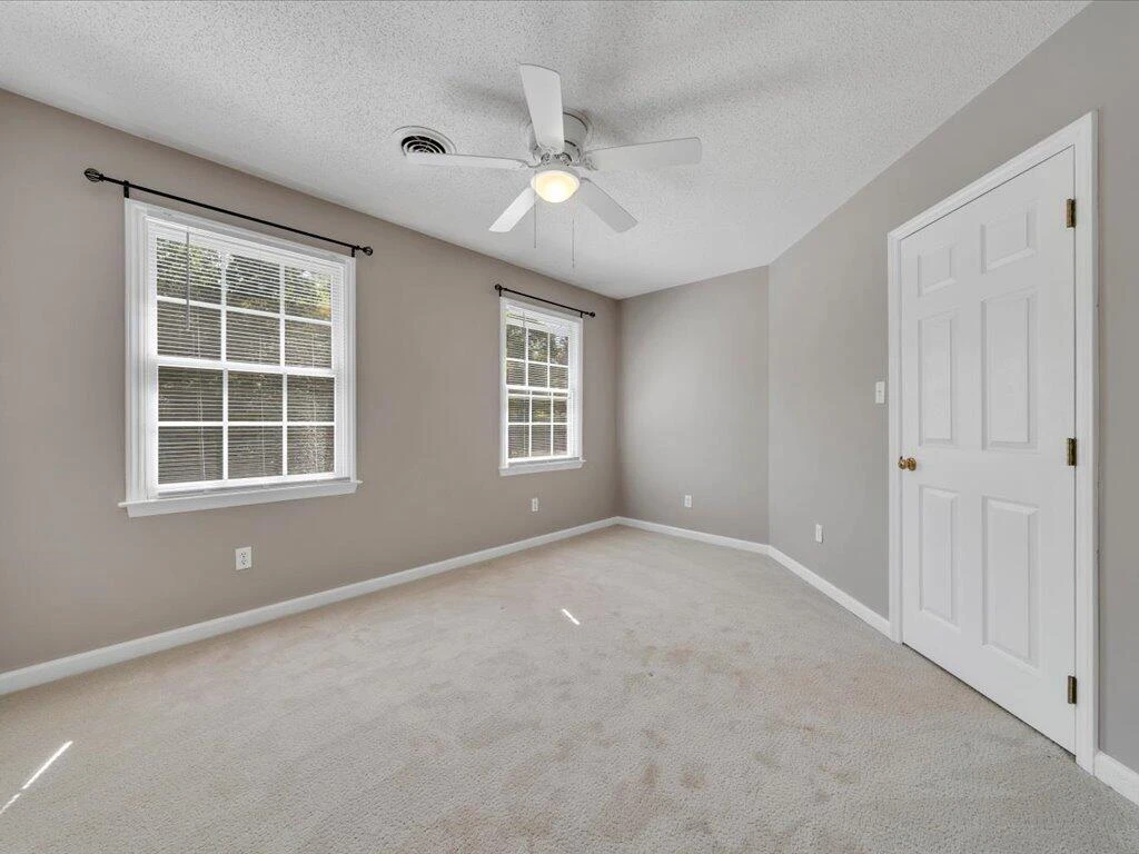 520 Scenic DR - Photo 48