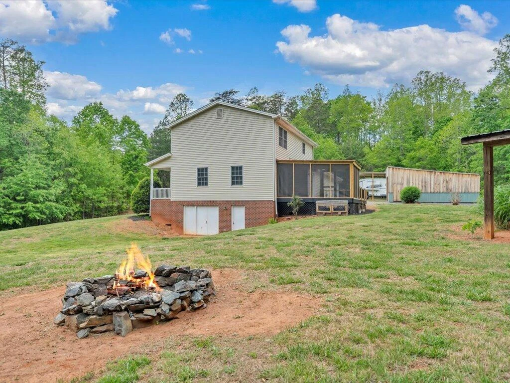 520 Scenic DR - Photo 66