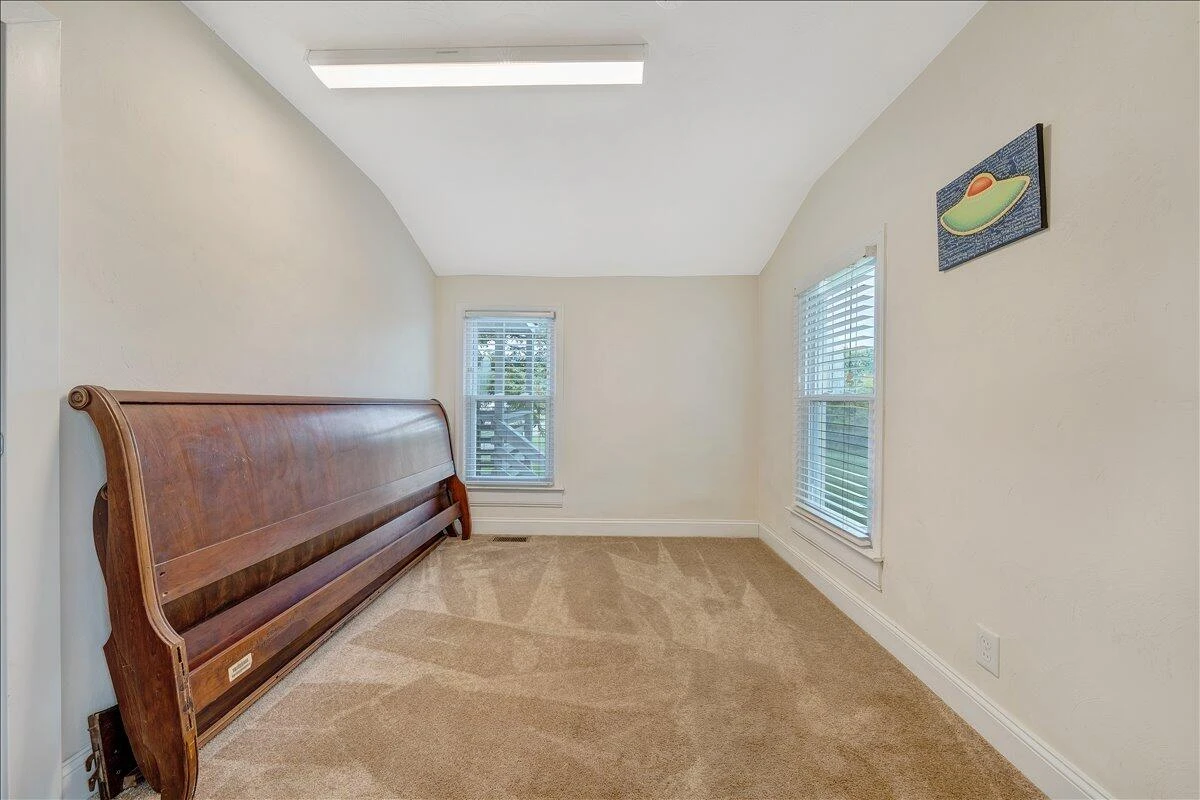 3619 Garden City BLVD SE - Photo 16