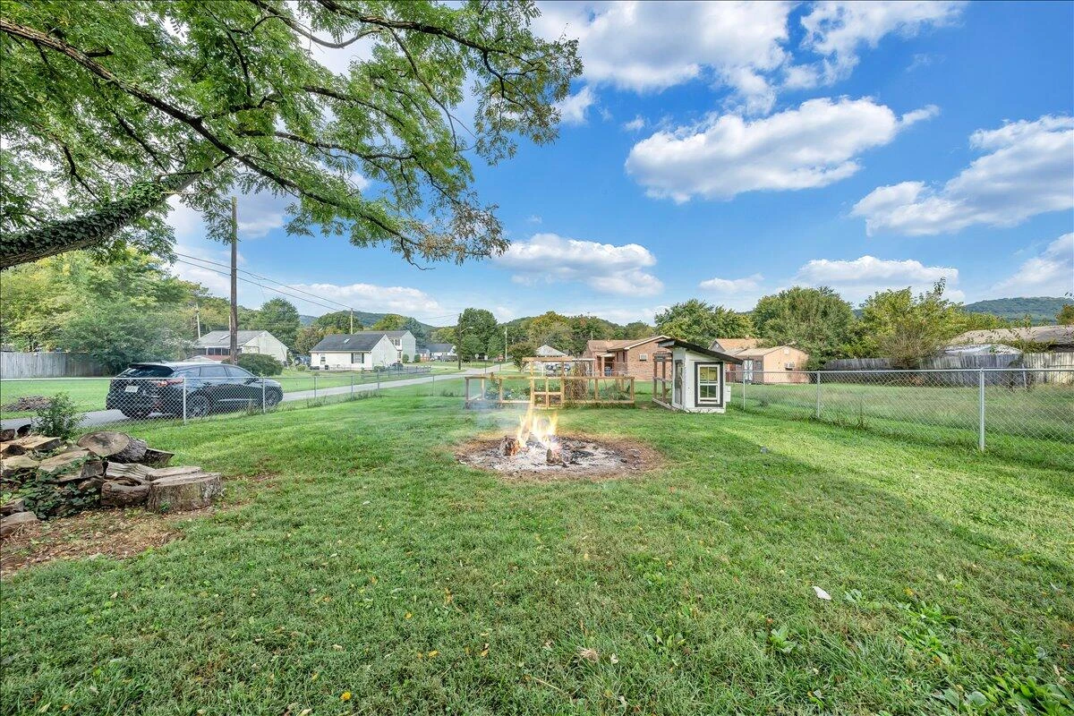 3619 Garden City BLVD SE - Photo 29