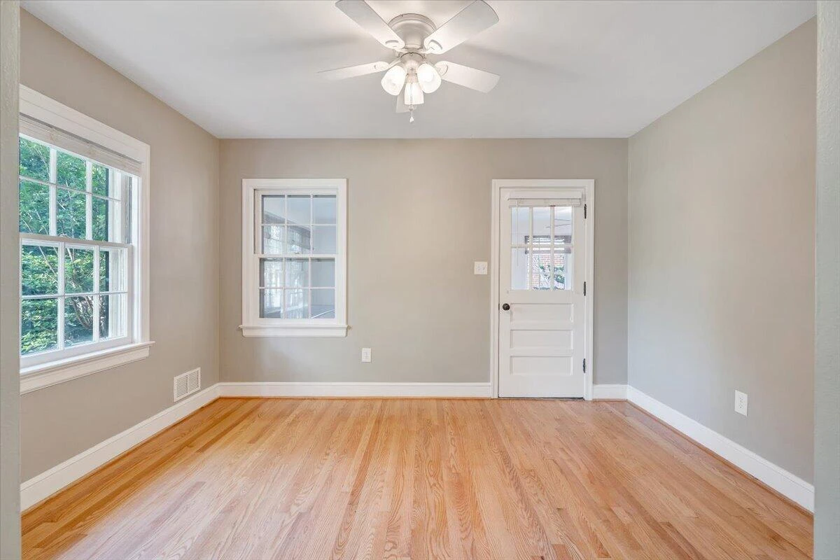 3016 Grandin RD - Photo 14