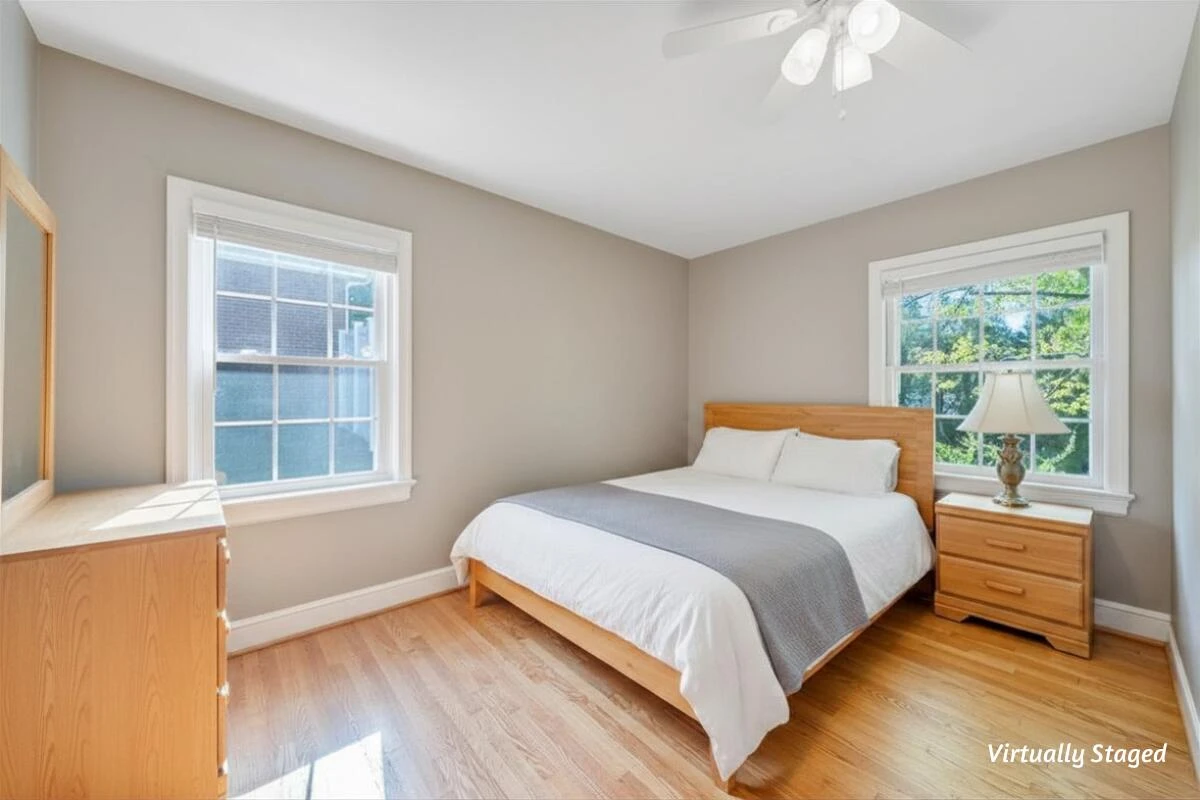 3016 Grandin RD - Photo 27